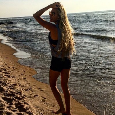 Profile Picture of Alexandria Deapen (@lexies19) on Twitter
