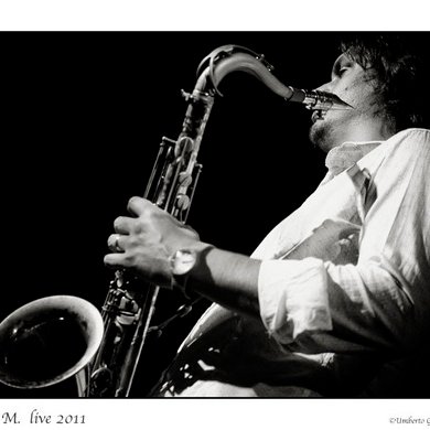 Profile Picture of Michael Campagna (@CampagnaMusic) on Twitter