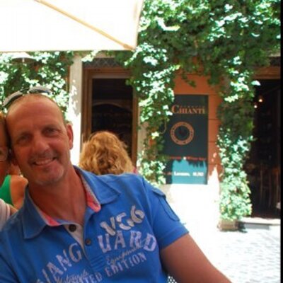 Profile Picture of Richard.v.Dooren (@Swarts01) on Twitter