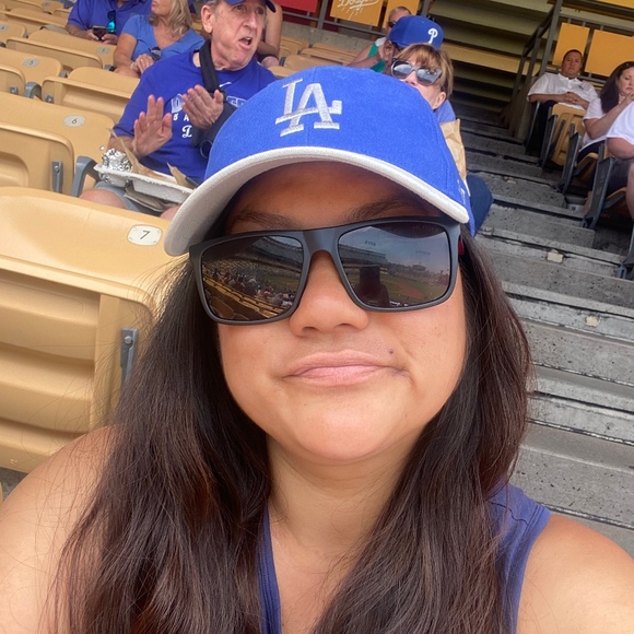 Profile Picture of Eileen Gawronski (@outliketrout) on Poshmark