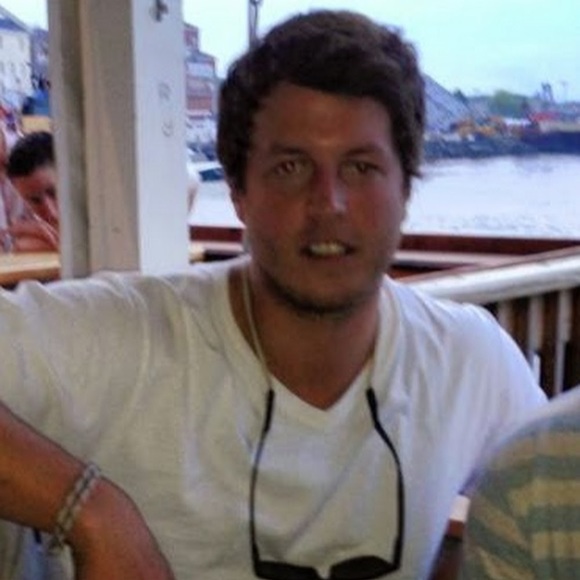 Profile Picture of Christopher Spaulding (@cjspaulding) on Poshmark