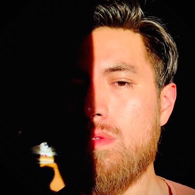 Profile Picture of Adrian Cova (@Adriancov) on Twitter