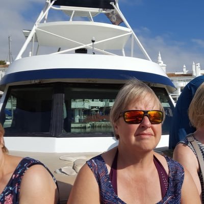 Profile Picture of Fiona Edwards (@fionaedwards56) on Twitter