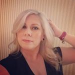 Profile Picture of Laurie Kempton (@mcsmartypants) on Instagram