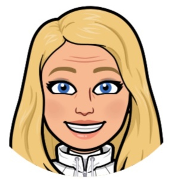 Profile Picture of Amanda Luebbe (@luebbe_a) on Poshmark