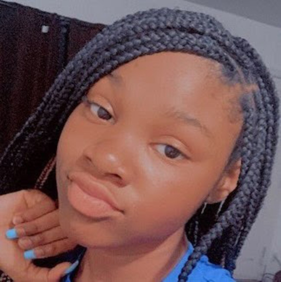 Profile Picture of Serenity Anderson (@serenityande642) on Poshmark