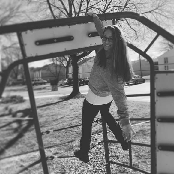 Karen Salamone - Poshmark Profile Picture of Karen Salamone (@ksalamone257) on Poshmark