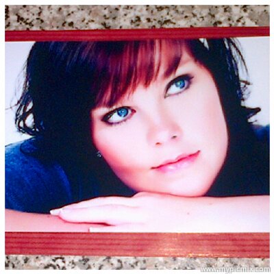 Profile Picture of Donna Stanton-clarke (@CeeDonna) on Twitter