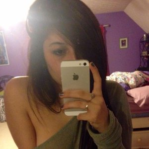 Profile Picture of Mariaa Alonzo (@nice_crazy_cooky_girl) on Myspace