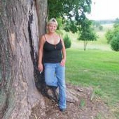 Trish McConnell - Twitter Profile Picture of Trish McConnell (@opinionate1976) on Twitter