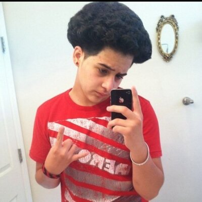 Profile Picture of Steven Foo (@Reptar32) on Twitter