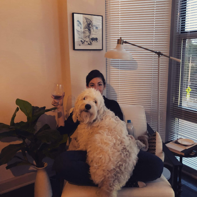 Profile Picture of Jennifer Swift (@byjenniferswift) on Twitter