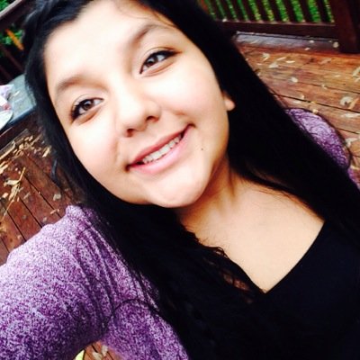 Profile Picture of Elizabeth Bonilla (@lizziebonilla36) on Twitter