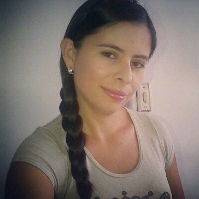 Profile Picture of Gloria Arango (@gloriaarango1) on Twitter