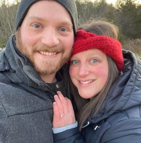 Profile Picture of Amanda Watson (@amandawatson170) on Poshmark