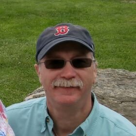 Profile Picture of Jeffrey W Bragg (@mainebear44) on Twitter