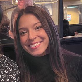 Profile Picture of Meaghan Clarke (@mclarke27) on Pinterest