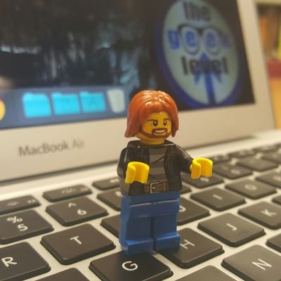 Profile Picture of Jon Isaacs (@techguy_jon) on Twitter