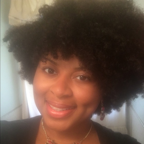 Profile Picture of Jerrica Bryant (@shardaye07) on Poshmark