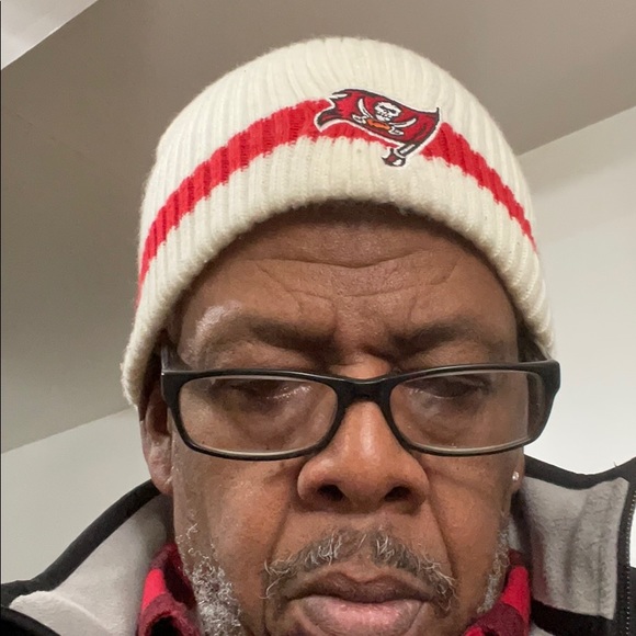 Profile Picture of Jessie Cloman (@inspectortd) on Poshmark