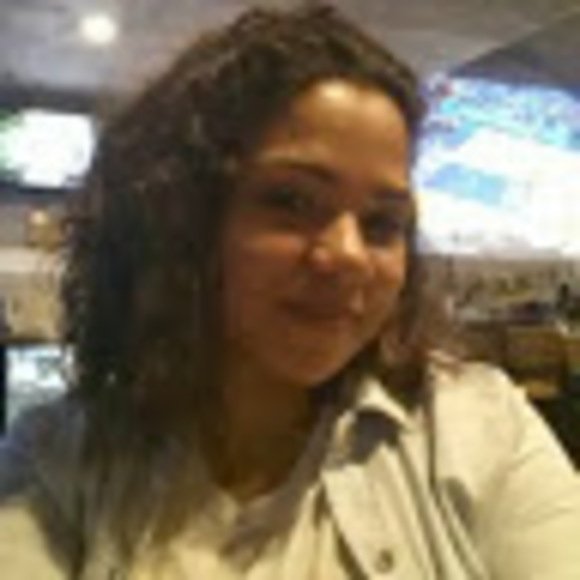 Profile Picture of Tanya Mcgee (@mcgeetanya1984) on Poshmark