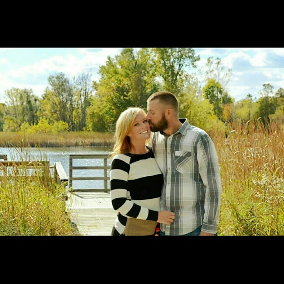 Profile Picture of Kristen Charvat (@kcharvat) on Poshmark