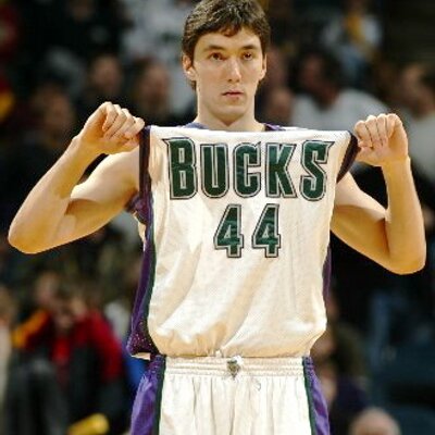 Profile Picture of David Leahy (@Dleahy87) on Twitter