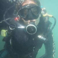 Profile Picture of Jéssica Tópor (@jessicastopor) on Pinterest