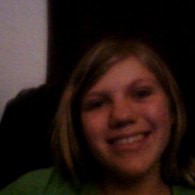 Profile Picture of Amanda Heller (@Amanda22Heller) on Twitter