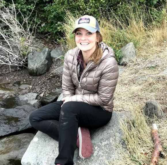 Profile Picture of Joni Kisner (@jonikisner) on Poshmark