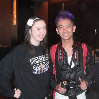 Profile Picture of Kayla Flood (@poreotics_kayla) on Twitter