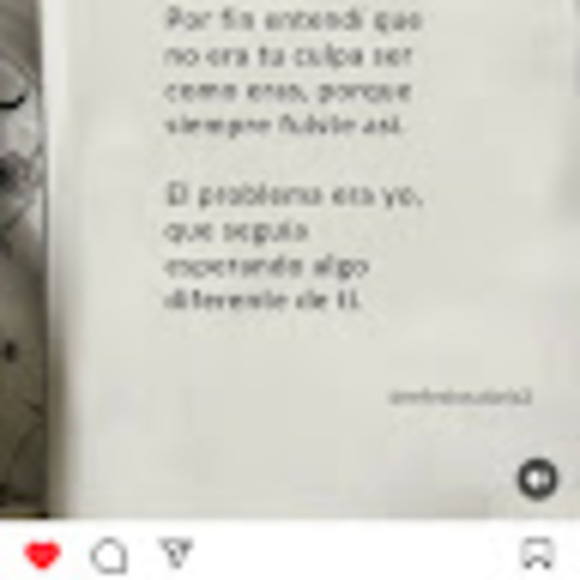 Profile Picture of Regina Soto (@gatocatt2023) on Poshmark