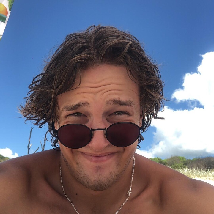 Profile Picture of Tom Chivers (@hi_iamtom) on Tiktok