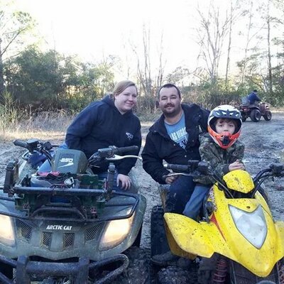 Profile Picture of Shannon Wade (@mrs_wade13) on Twitter