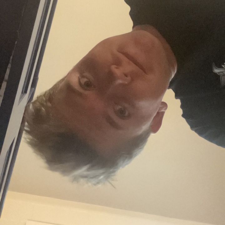 Profile Picture of Bryce (@brycesamples1) on Tiktok