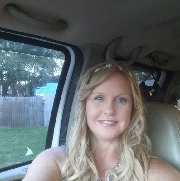 Tara Nugent hill - Poshmark Profile Picture of Tara Nugent hill (@uphill6pack) on Poshmark