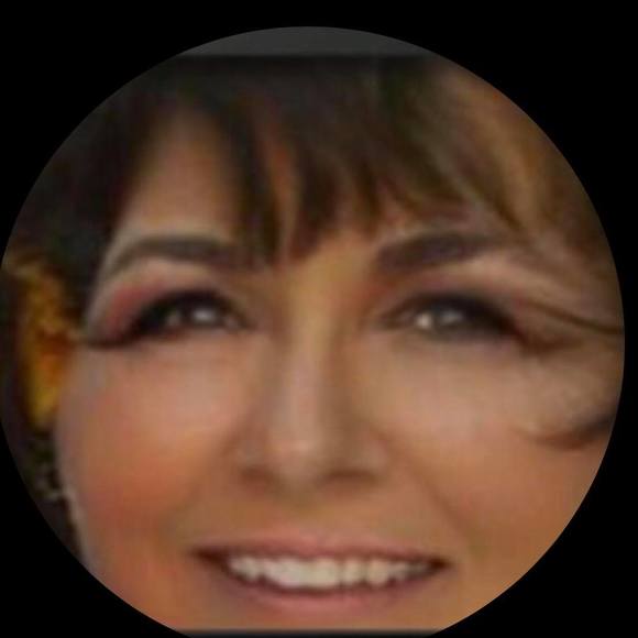 Profile Picture of Delberta Mccollum (@delbertadee) on Poshmark
