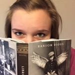 Profile Photo of Elizabeth Ballew (@one_readers_journey) on Instagram