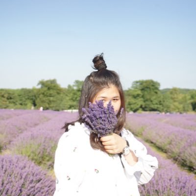 Profile Picture of Carmen (@carmen_lim) on Twitter