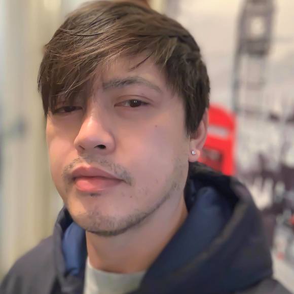 Profile Picture of Markkus Vc (@angelmark_11) on Poshmark