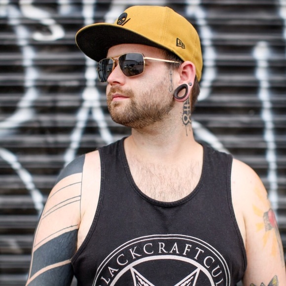 Profile Picture of J bradford Mahoney (@mahoneyxci) on Poshmark