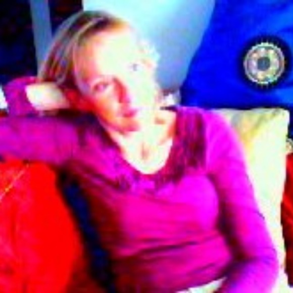 Profile Picture of Patricia Alderman (@auberginebean) on Poshmark