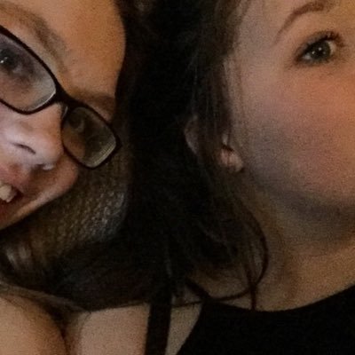 Profile Picture of Molly Hawkins (@_mollyhawkins_) on Twitter