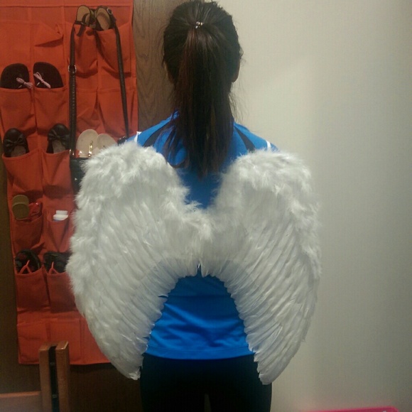 Profile Picture of Alicia Chieh (@aliciach1996) on Poshmark