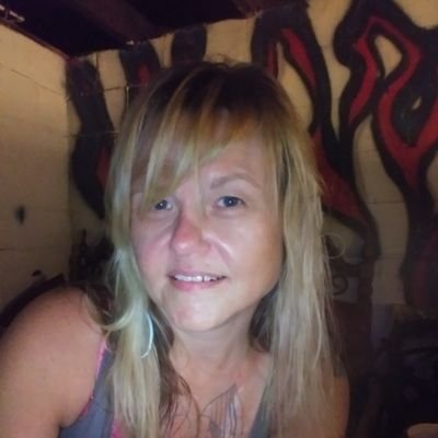 Profile Picture of Crystal Leigh Watkins Hommert (@LeighHommert) on Twitter