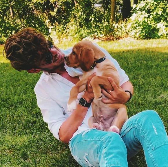 Profile Picture of Zach Cattell (@zkcattell) on Poshmark