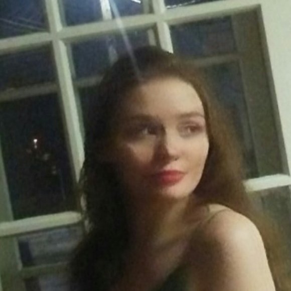 Profile Picture of Grace Leonard (@maylindsey007) on Poshmark