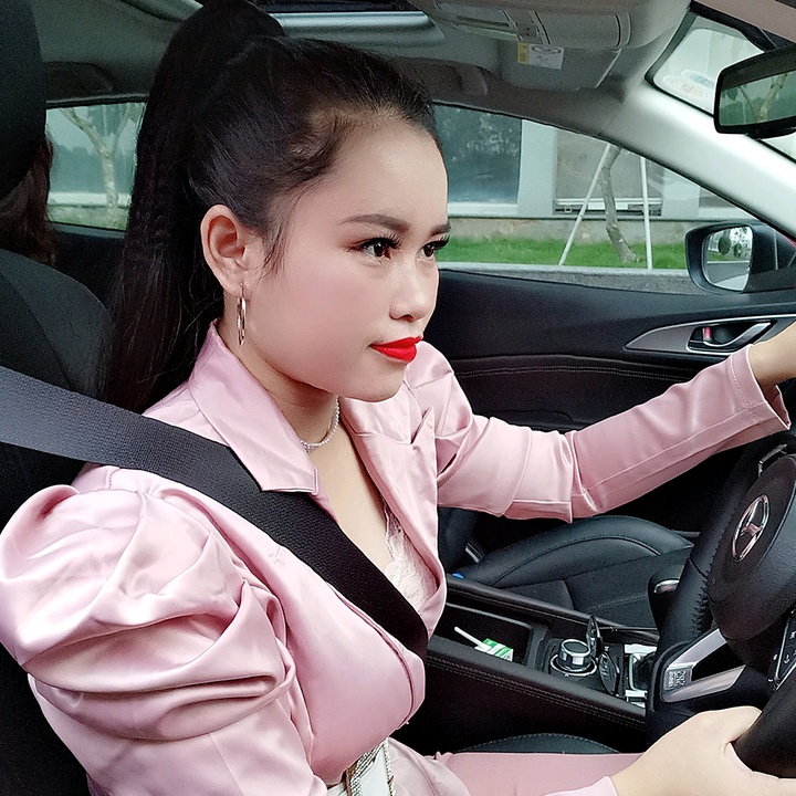 Profile Picture of Thơm Lưu ✅ (@thom_luu) on Tiktok