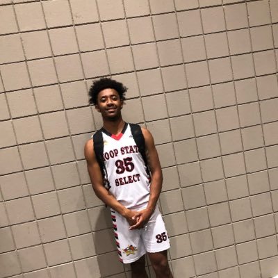 Profile Picture of John Eason Jr (@johngetsbuckss) on Twitter