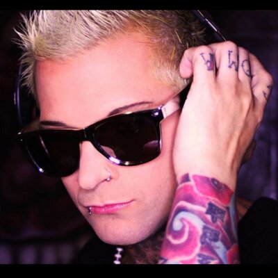 Profile Picture of DJ SINISTER/ Country Fried Mix (@SINISTERROCKS) on Twitter